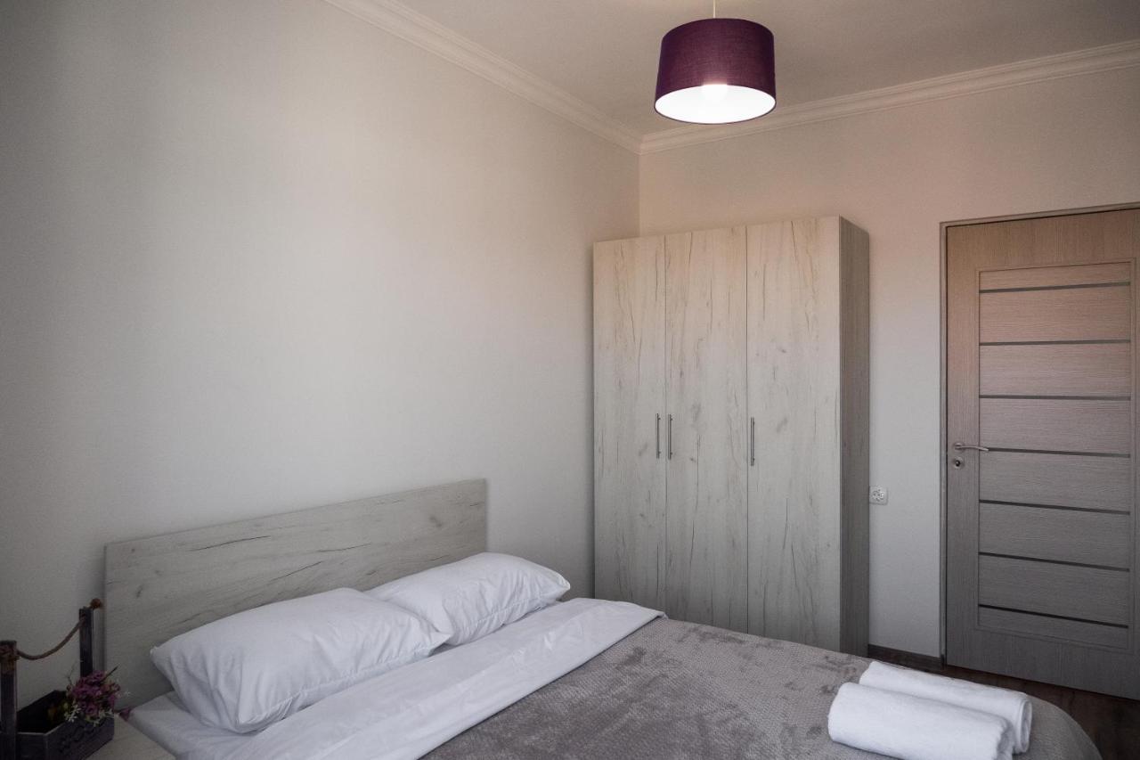 Bright Apartment On 13Th Floor يريفان المظهر الخارجي الصورة